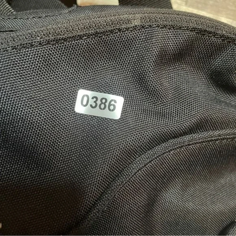 Marmot Black Canvas Sling Bag Crossbody Backpack Mesh Back Hiking Travel‎ Pack